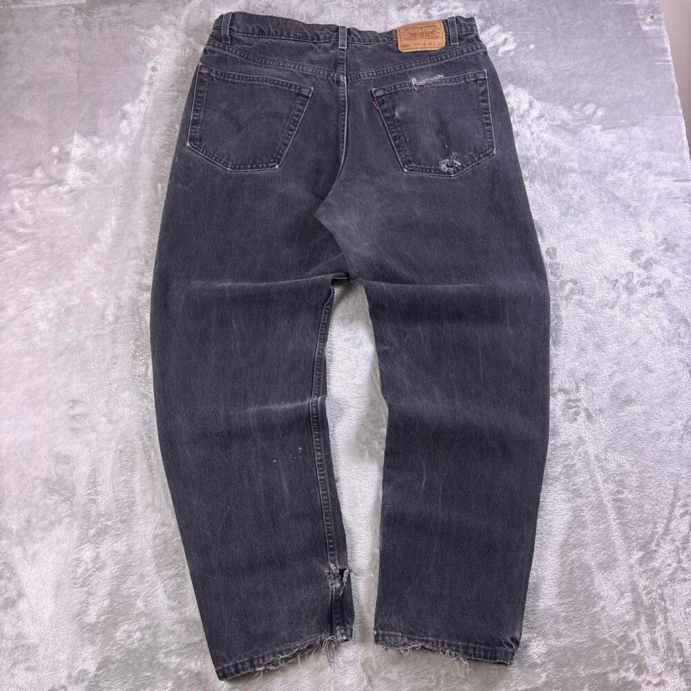 Vintage 1998 Levi’s 550 Jeans Men’s 38x32 Black Denim Distressed Thrashed USA